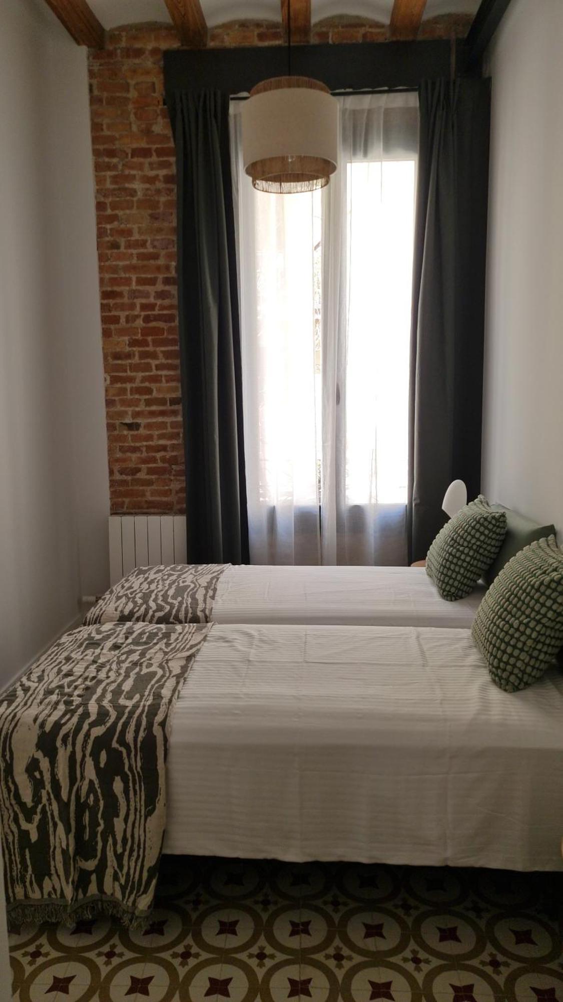 Poble Sec Charming Apartment 巴塞罗那 外观 照片